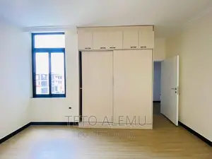 3bdrm Apartment in የሚሸጥ ቅንጡ አፓርትመንት ሰሚት, Bole for sale