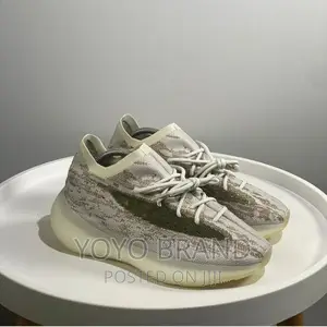 Photo - Adidas Yeezy Bost 380