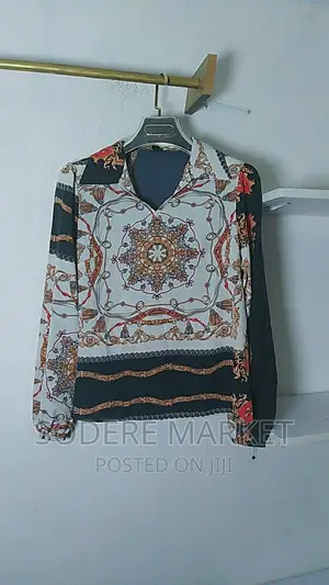 Price 1200 Size Medium
