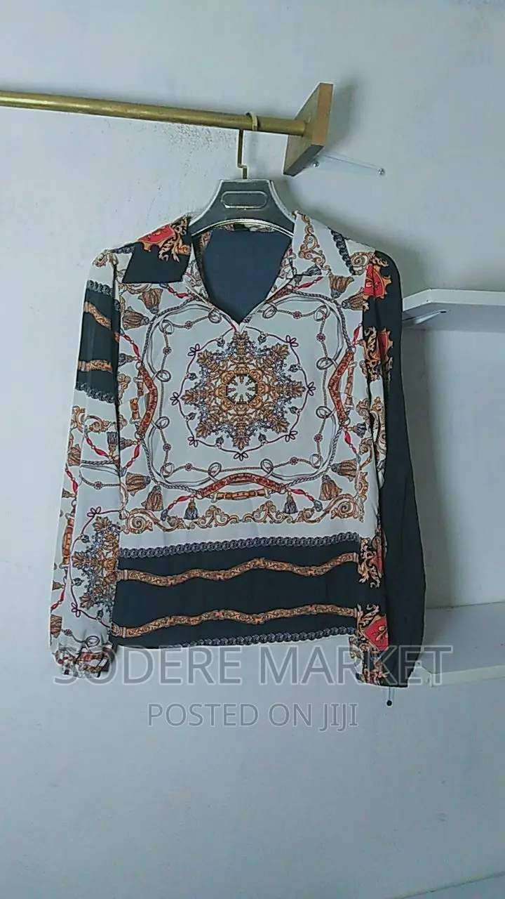 Price 1200 Size Medium