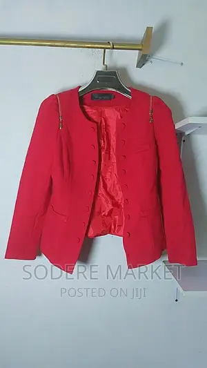 Size Medium
