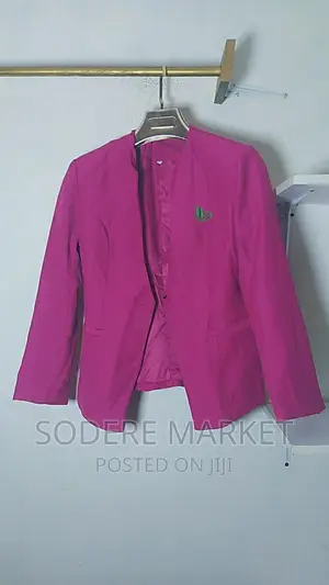 Size Medium