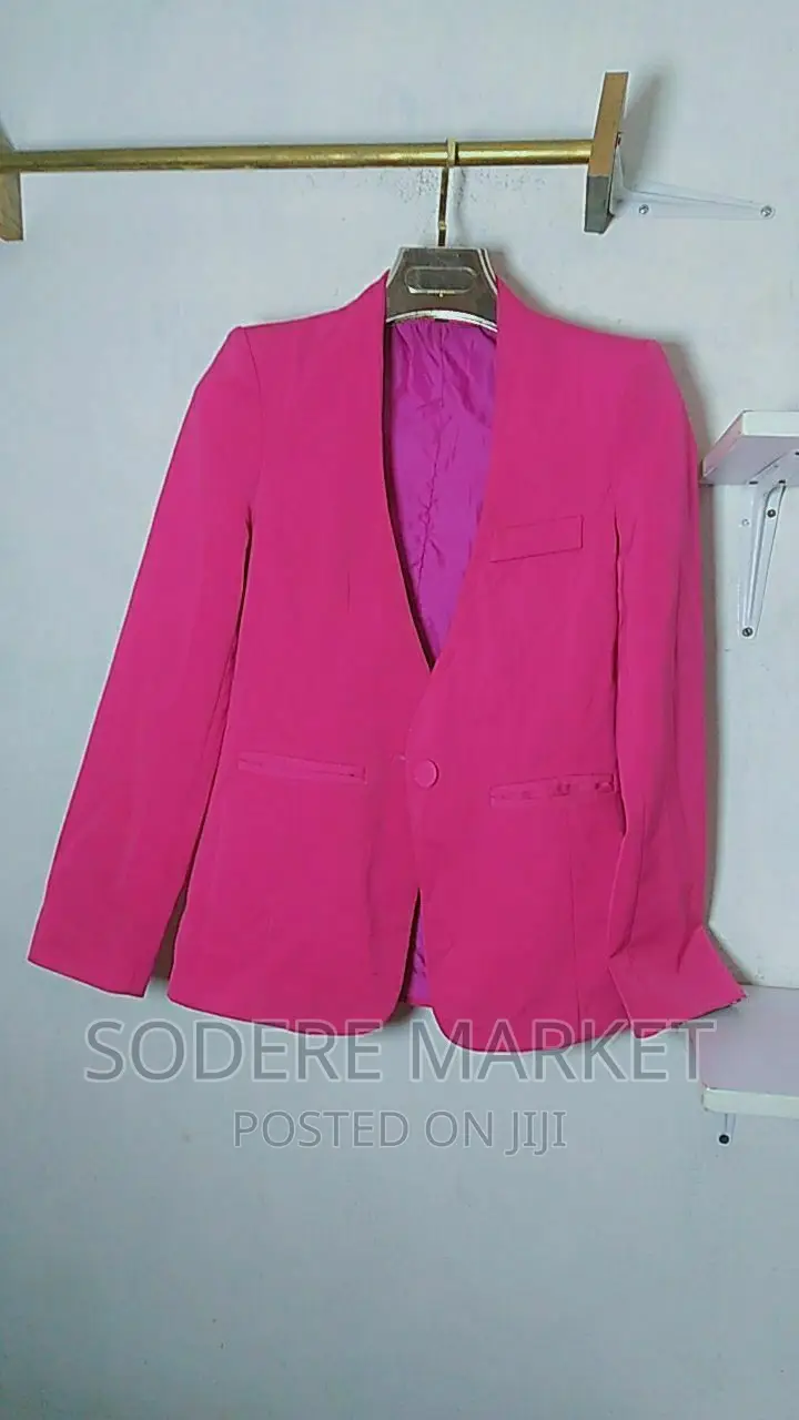 Size Medium
