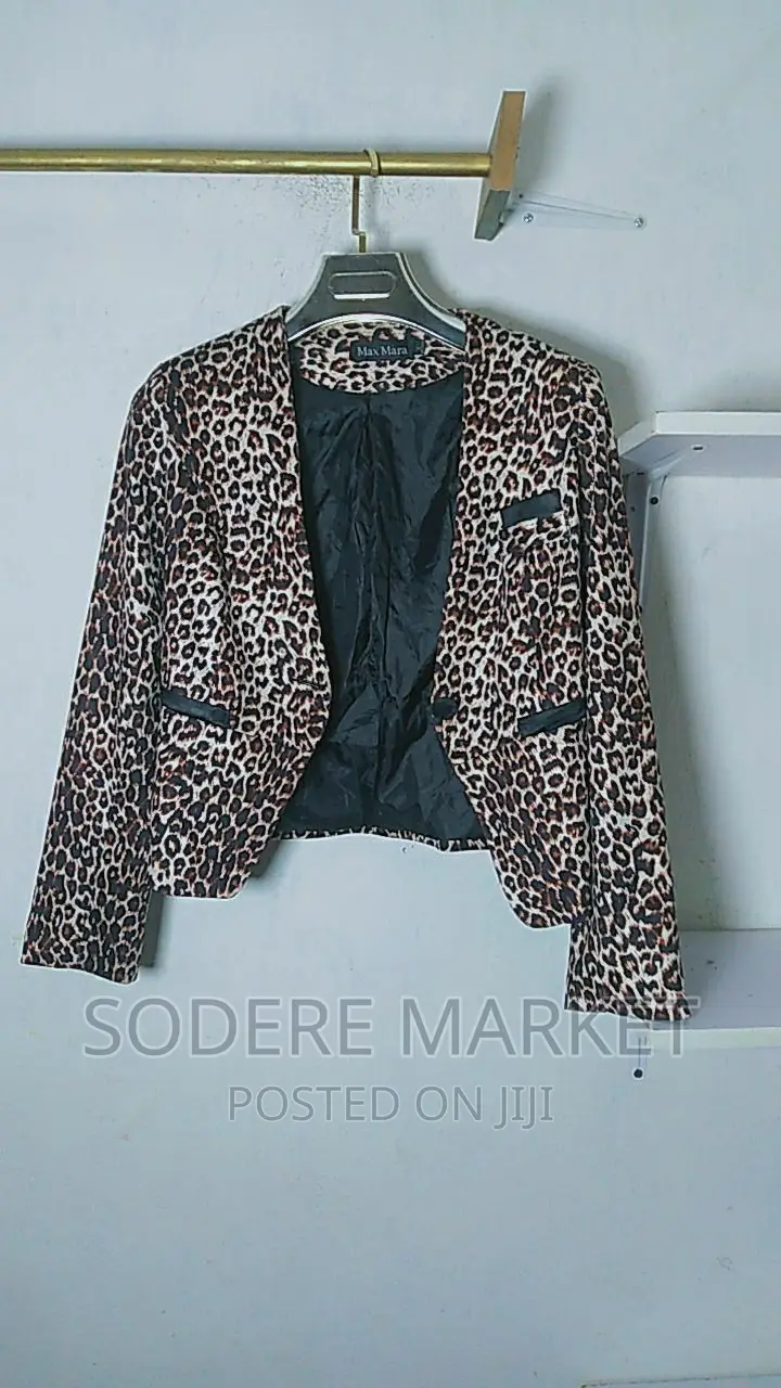 Size Extra Medium