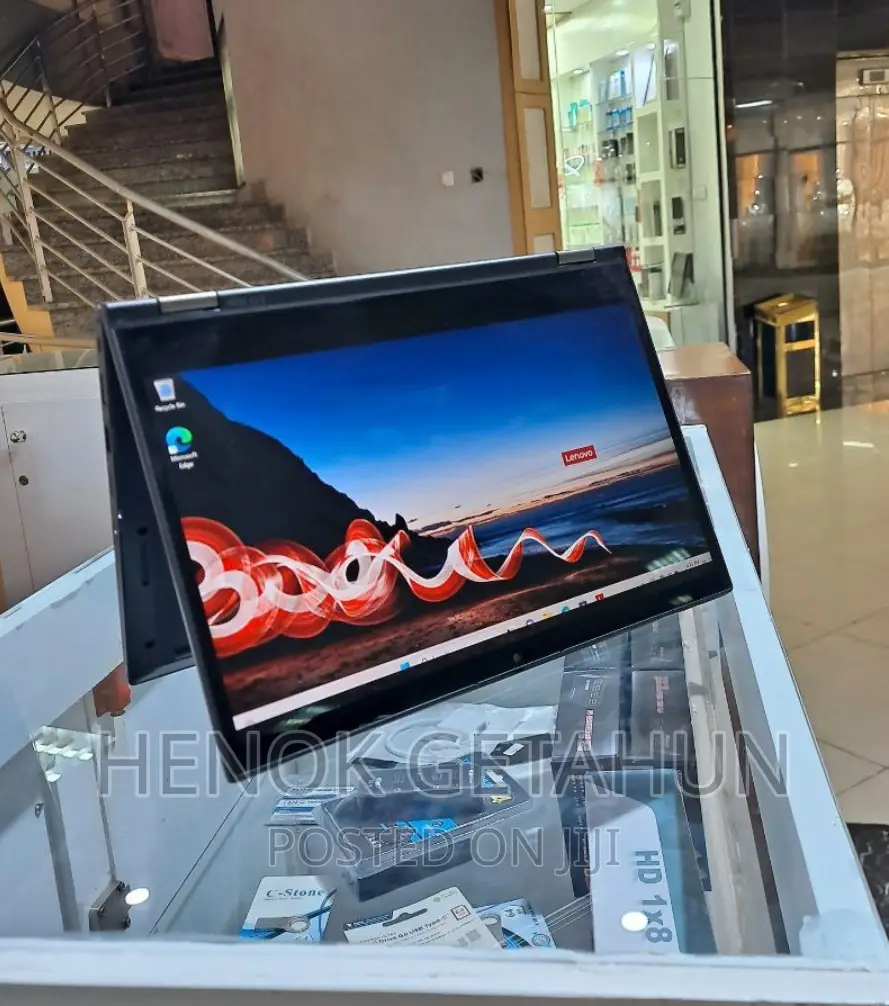 New Laptop Lenovo ThinkPad Yoga 16GB Intel Core I5 SSD 512GB