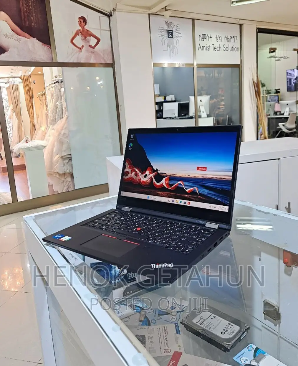 New Laptop Lenovo ThinkPad Yoga 16GB Intel Core I5 SSD 512GB