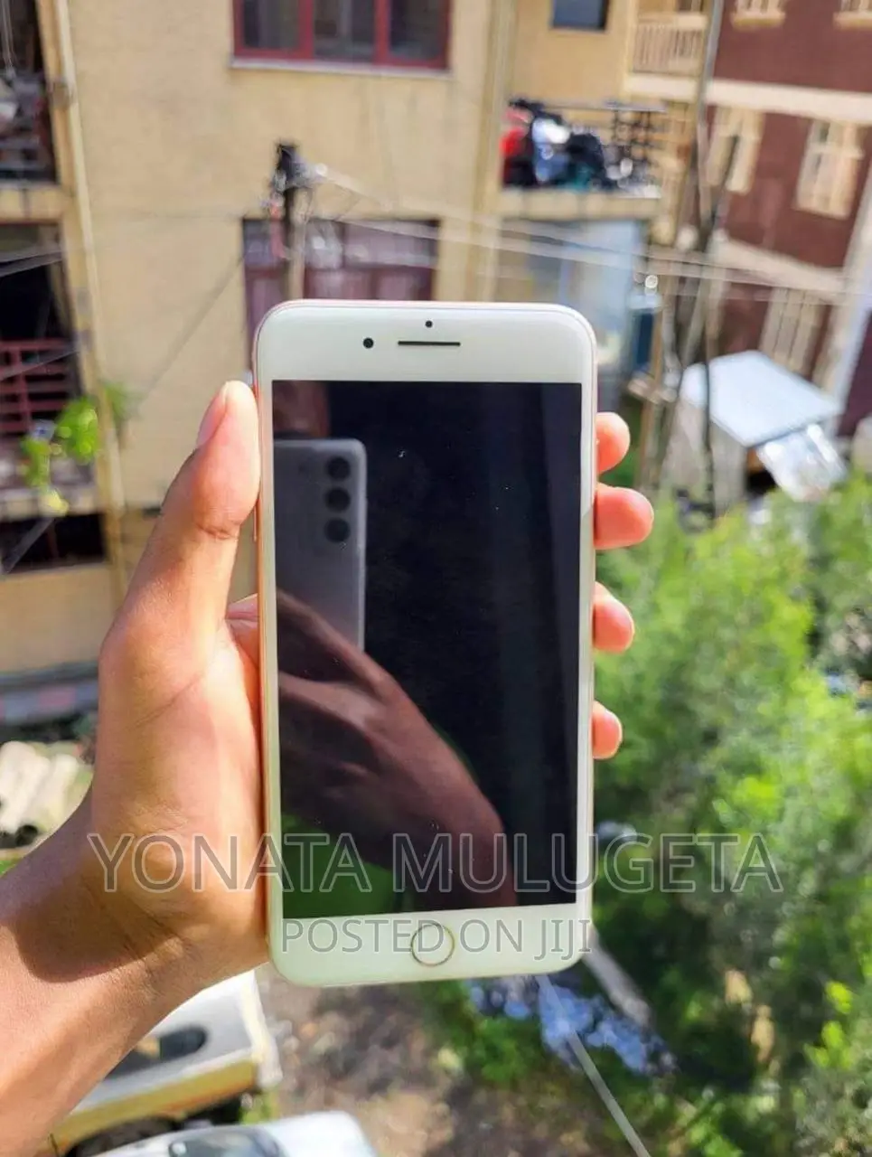 Apple iPhone 8 Plus 64 GB