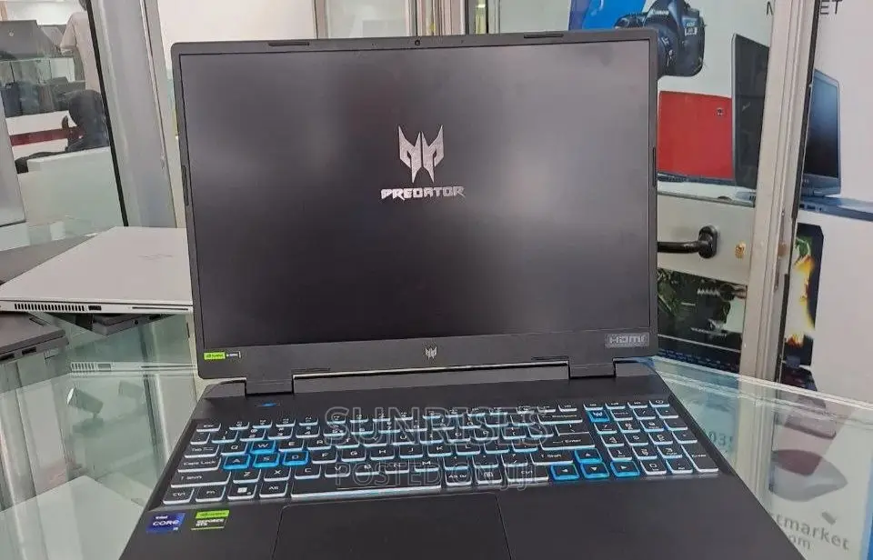 New Laptop Acer Predator Helios 300 16GB Intel Core I9 SSD 1T