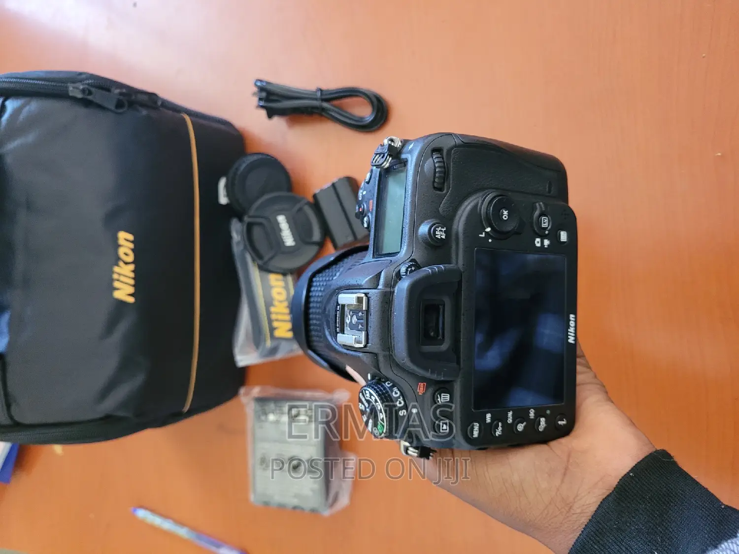Brand New Nikon D7100