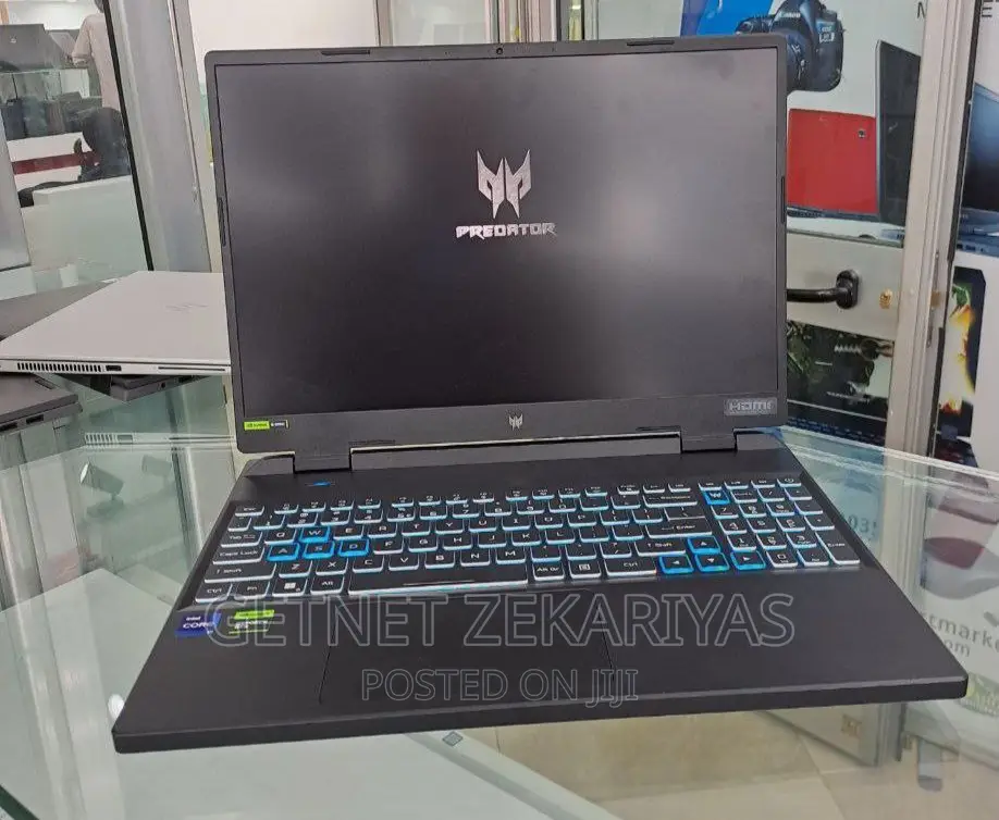 New Laptop Acer Predator Helios 300 16GB Intel Core I9 SSD 1T