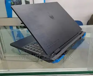 New Laptop Acer Predator Helios 300 16GB Intel Core I9 SSD 1T