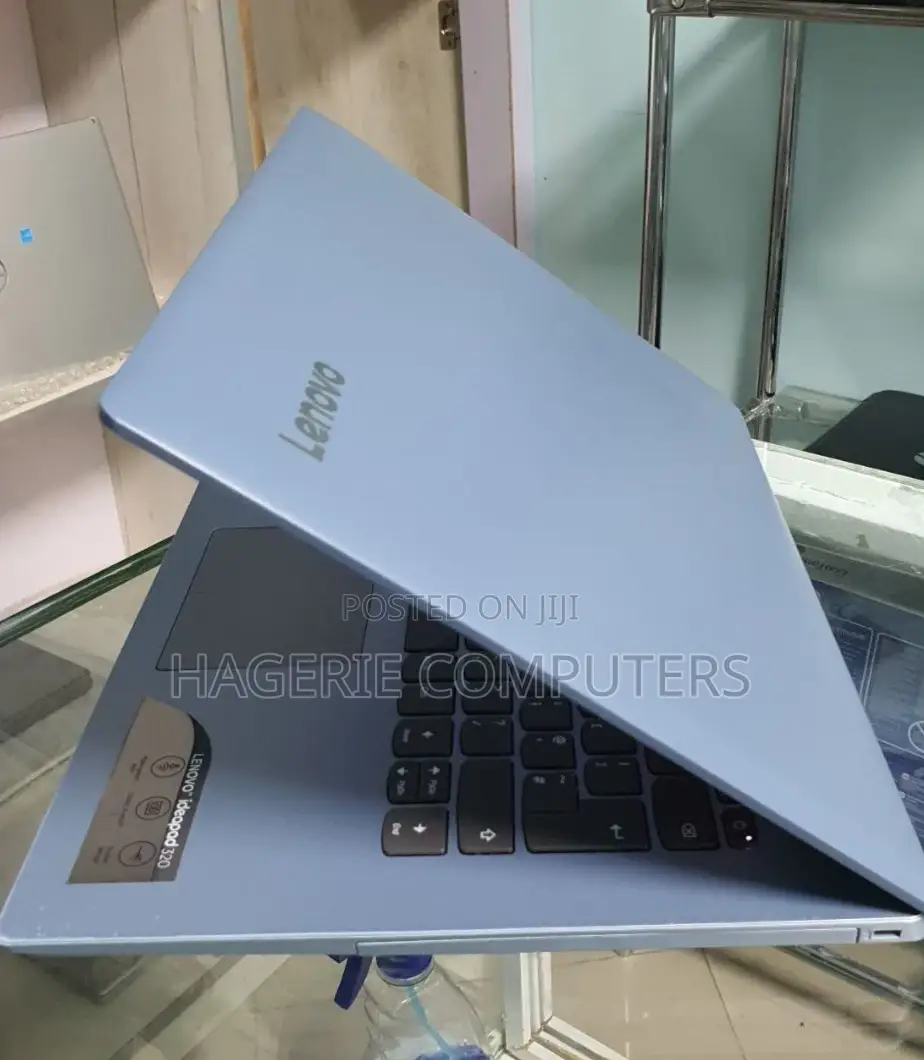 New Laptop Lenovo IdeaPad Z575 4GB Intel Pentium HDD+SSD 1T