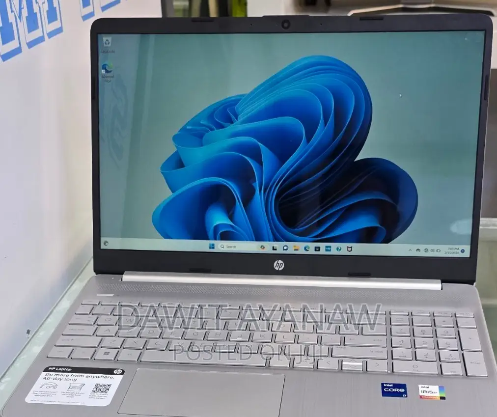 New Laptop HP Stream Notebook 16GB Intel Core I7 SSD 512GB