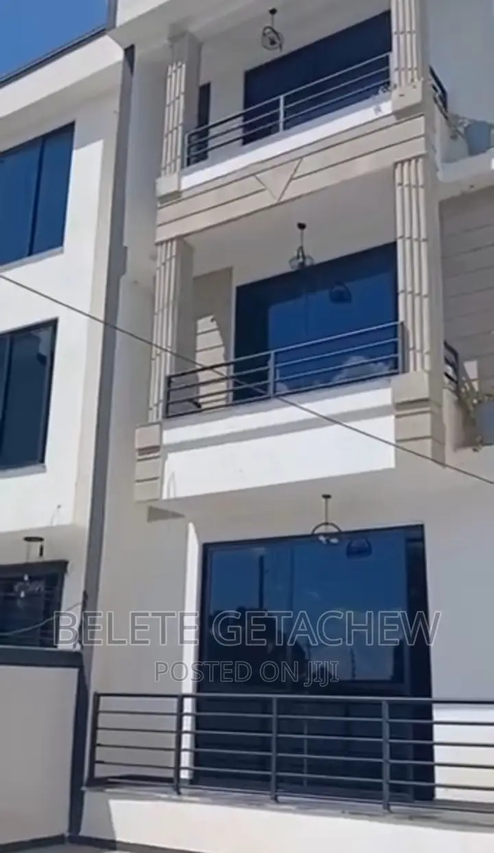 7bdrm House in Cmc G+2 Luxury, Bole for sale