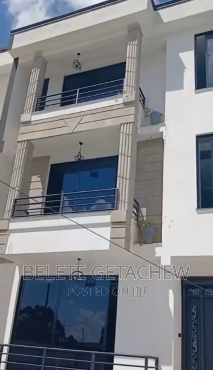 7bdrm House in Cmc G+2 Luxury, Bole for sale