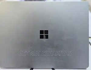 New Laptop HP Spectre 16GB Intel Core I7 SSD 1T