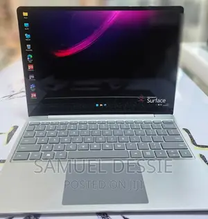 New Laptop Microsoft Surface Pro 7 8GB Intel Core I5 SSD 128GB