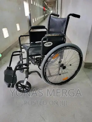 Slightly Used Normal Almost New Wheelchair Clipart #2986777