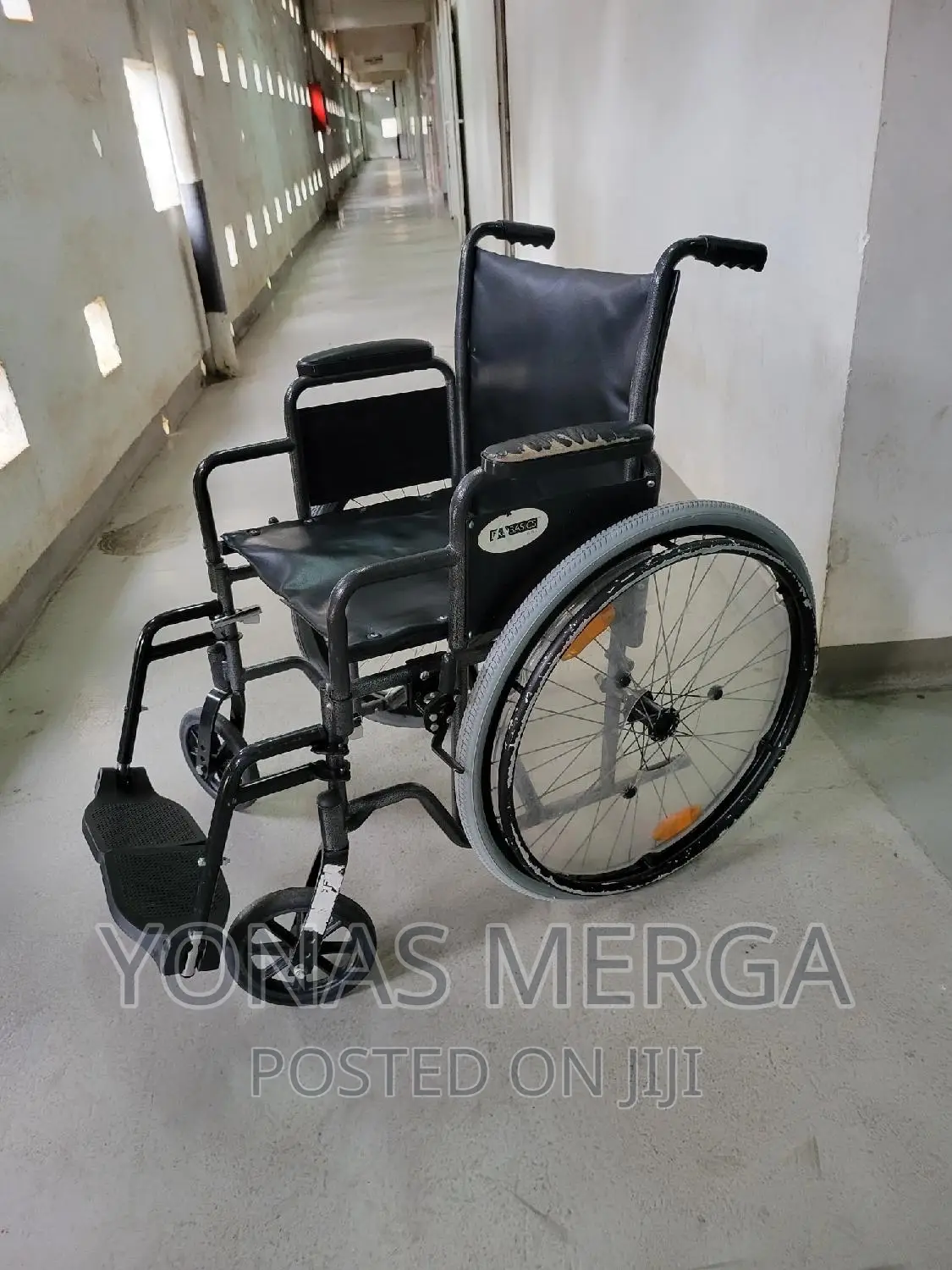 Slightly Used Normal Almost New Wheelchair Clipart #2986777