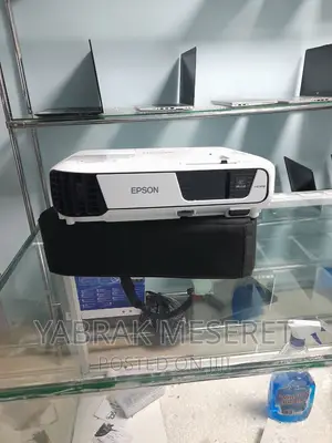 EPSON Projector Model Name: Eb-X31 Has :