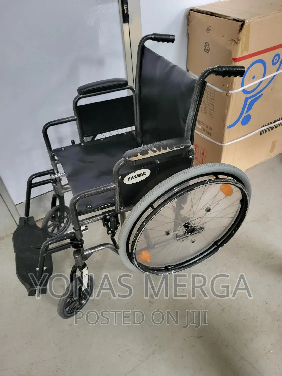Used Wheelchair Simply Move Rejoy Chrome Plated Wheelchair