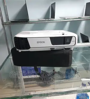 Photo - Epson Projecter