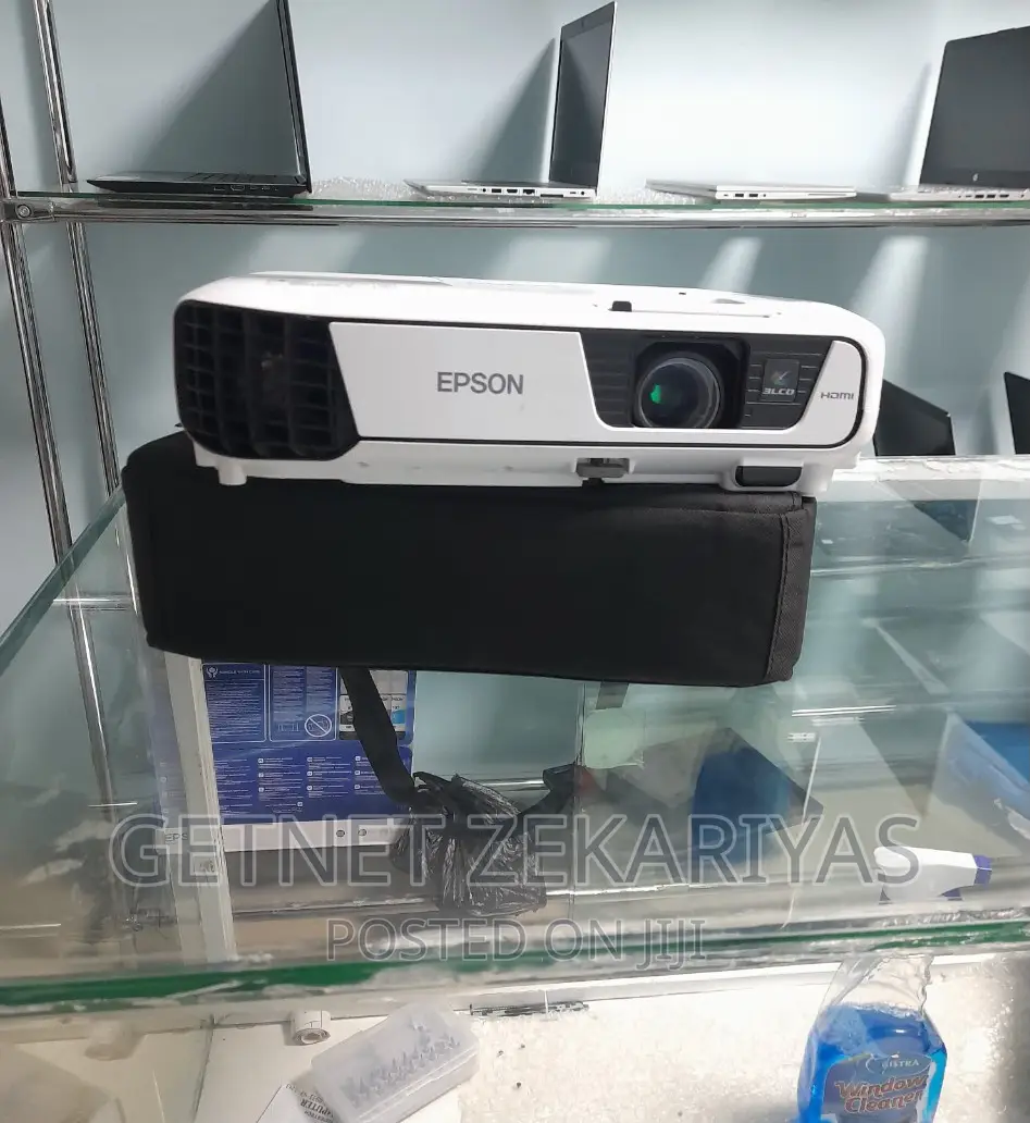 Epson Projecter