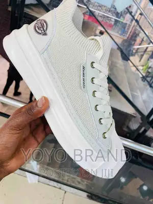 Mens Fashion Sneaker Shoes