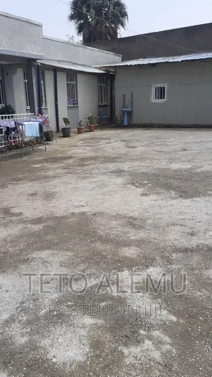 4bdrm Villa in የሚሸጥ ኤል ሸፕ Cmc, Yeka for sale