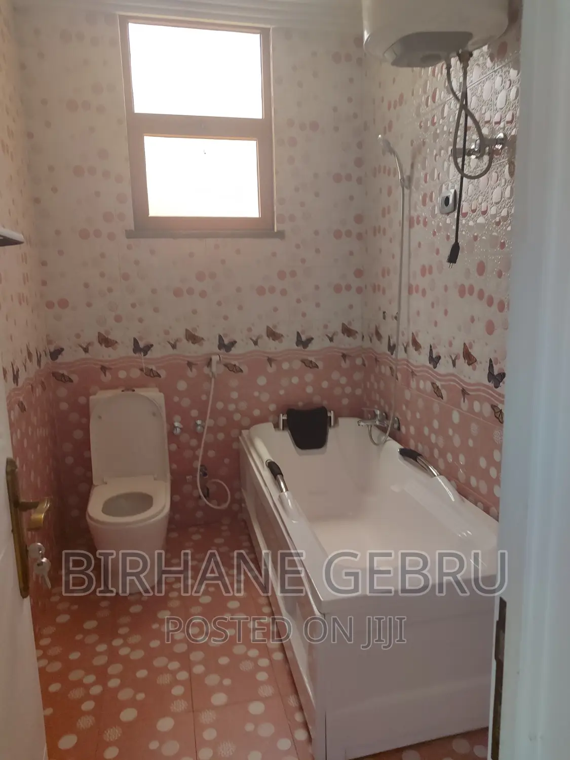 11bdrm House in House G+4, Bole for rent
