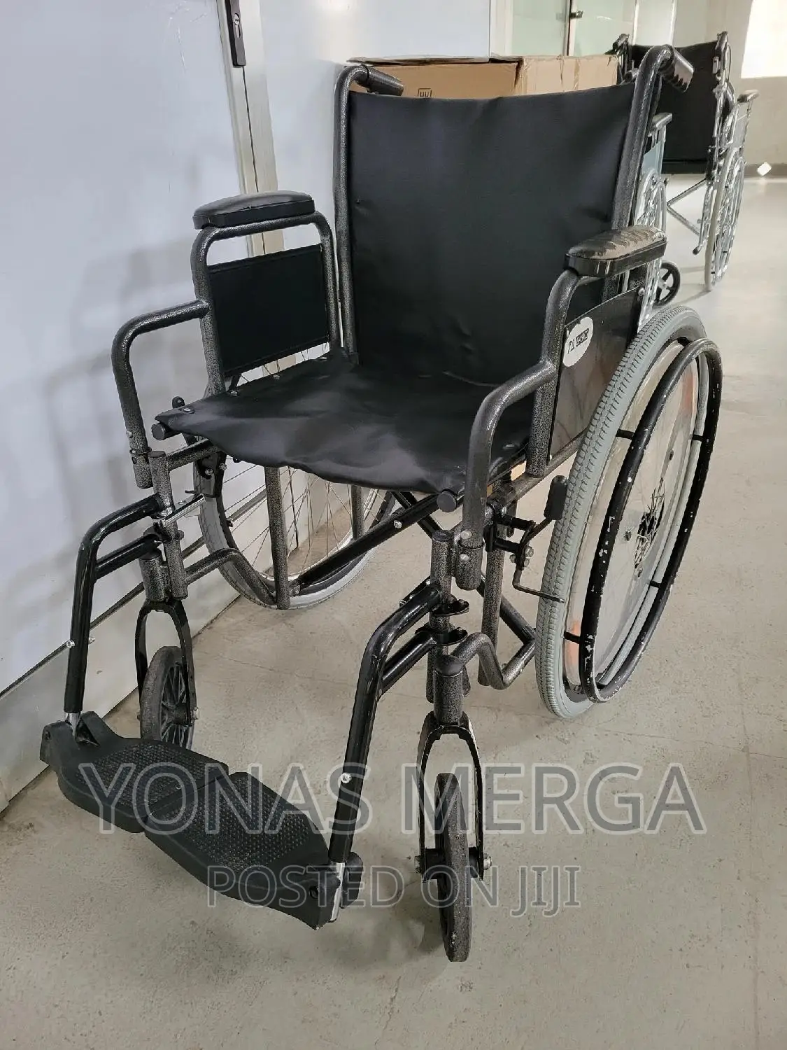 Slightly Used Foldable Wheelchair LOTHBROK HEALTHCARE
