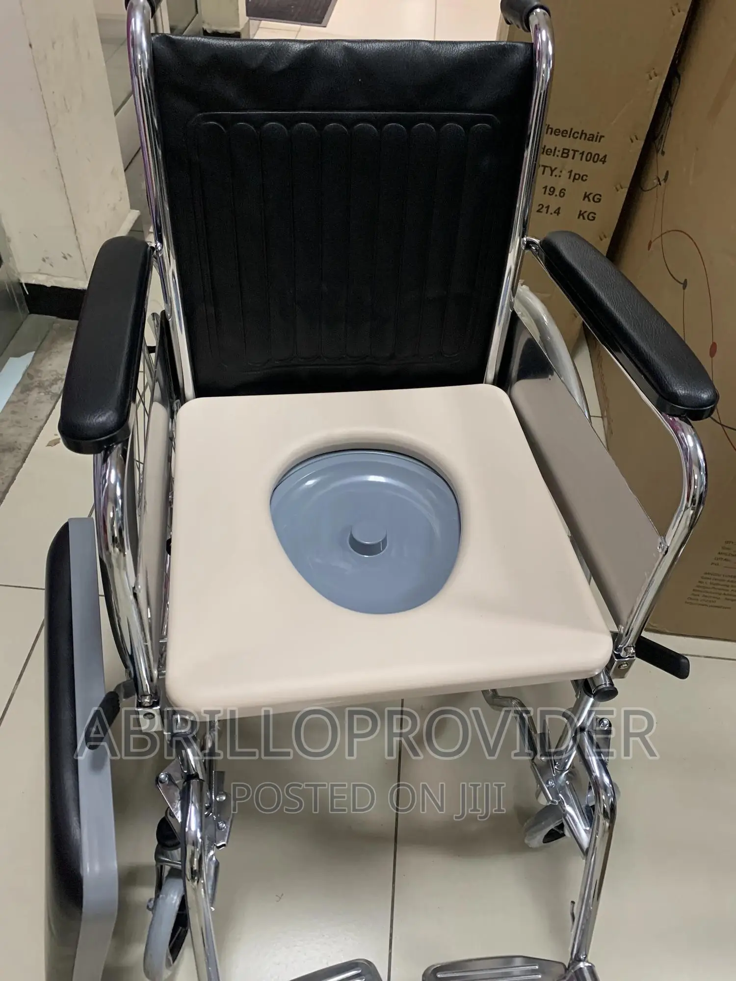 Elderly-Toilet-Wheelchair=Wheelchair=Wheelchair=Wheelchair
