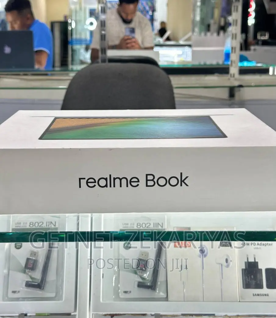 New Laptop HP 15-Da2933nia 8GB Intel Core I5 SSD 512GB