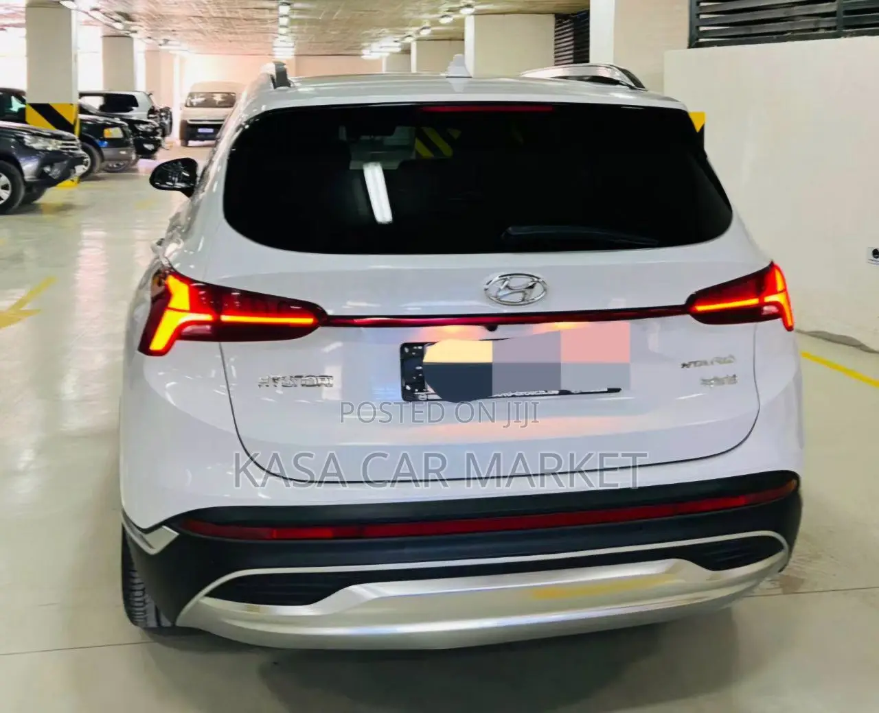 Hyundai Santa Fe 2021 White