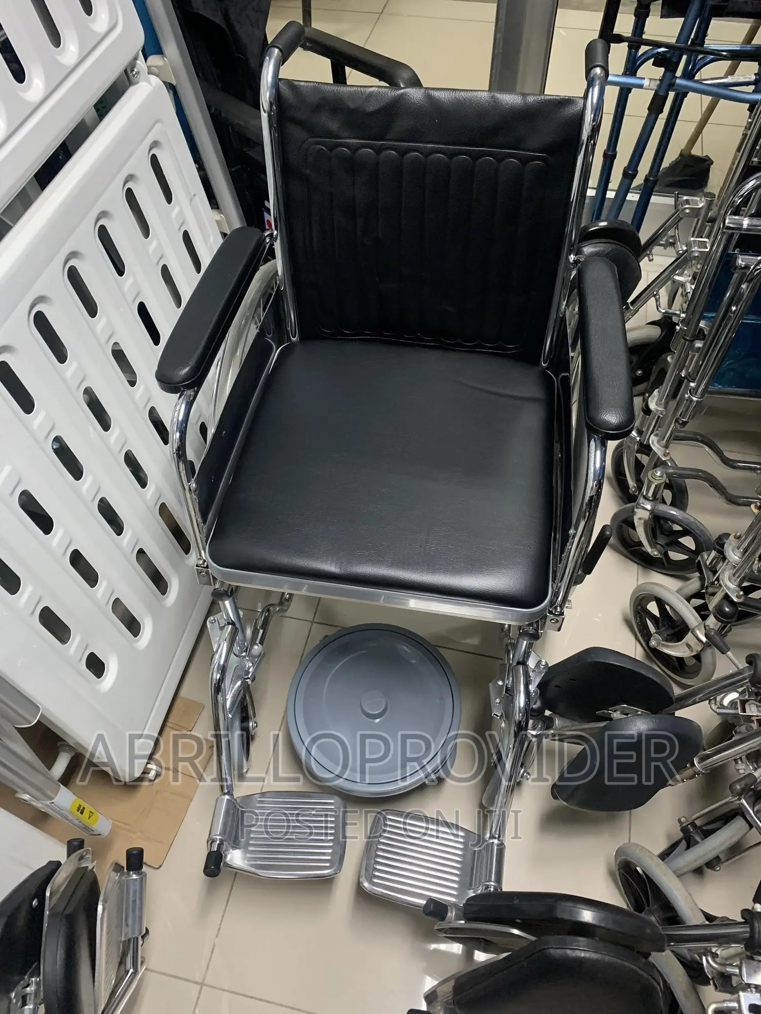 New Packed Toilet Wheelchair|Commode Wheelchair|Wheelchair