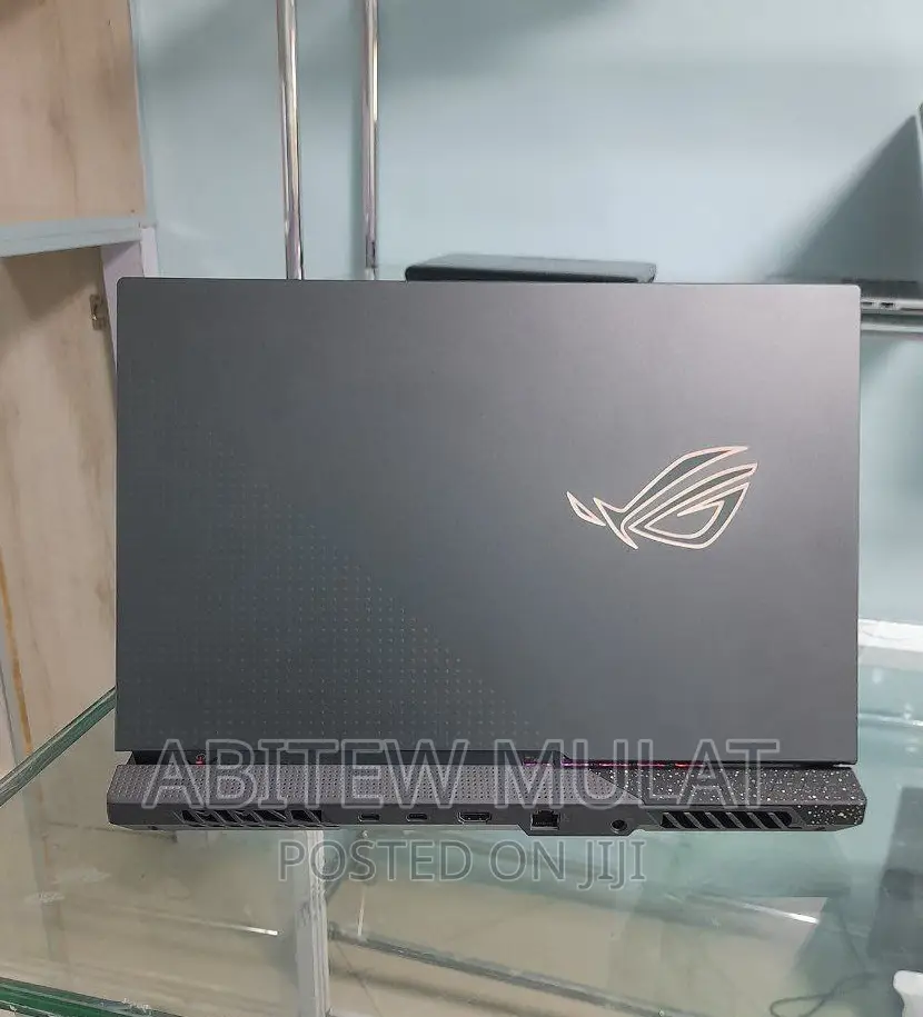 New Laptop Asus ROG Strix G15 16GB AMD Ryzen 7 SSD 1T