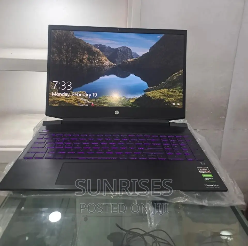 New Laptop HP Pavilion Power 15 8GB AMD Ryzen 5 SSD 512GB