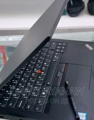 New Laptop Lenovo 8GB Intel Core I5 SSD 512GB