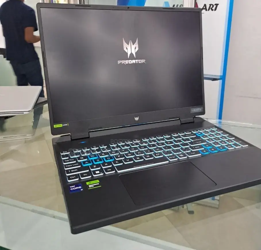 New Laptop Acer Predator Helios 300 16GB Intel Core I9 SSD 1T