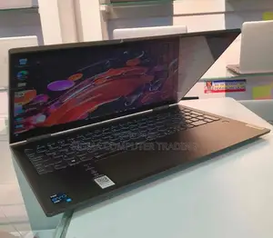 New Laptop Lenovo Yoga 700 12GB Intel Core I7 SSD 512GB