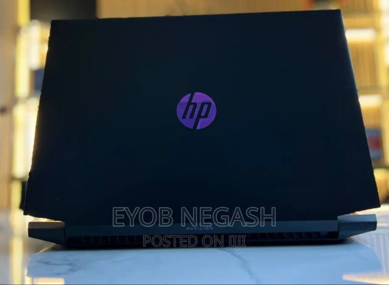 New Laptop HP Pavilion 15 8GB AMD Ryzen 5 SSD 512GB