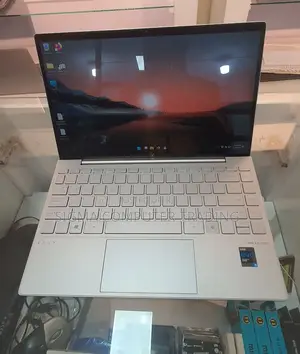 Photo - New Laptop HP Envy 13 16GB Intel Core I5 SSD 512GB