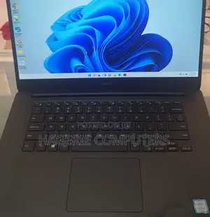 Photo - New Laptop Dell Precision 5530 16GB Intel Core I7 SSD 512GB