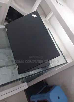 New Laptop Lenovo ThinkPad Yoga 8GB Intel Core I7 SSD 512GB