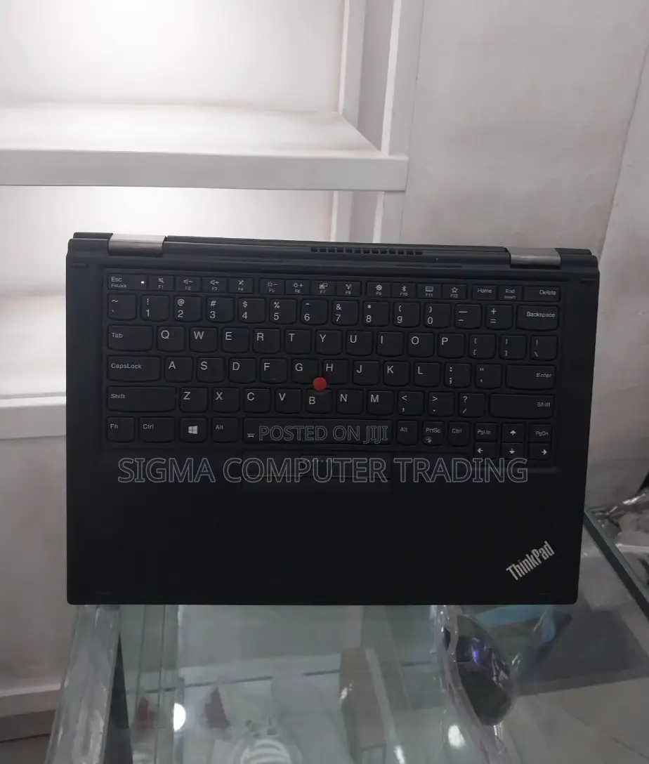 New Laptop Lenovo ThinkPad Yoga 8GB Intel Core I7 SSD 512GB