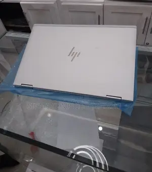 New Laptop HP EliteBook X GB Intel Core I5 SSD 512GB