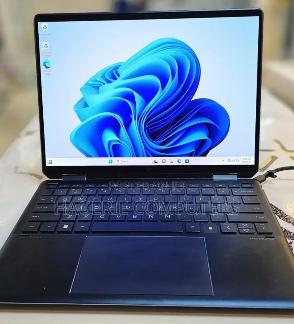 New Laptop HP Spectre X360 16GB Intel Core I7 SSD 1T