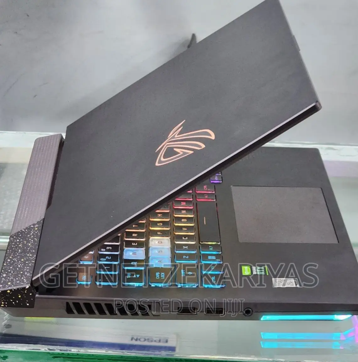 New Laptop Asus ROG Strix G15 16GB AMD Ryzen 5 SSD 512GB