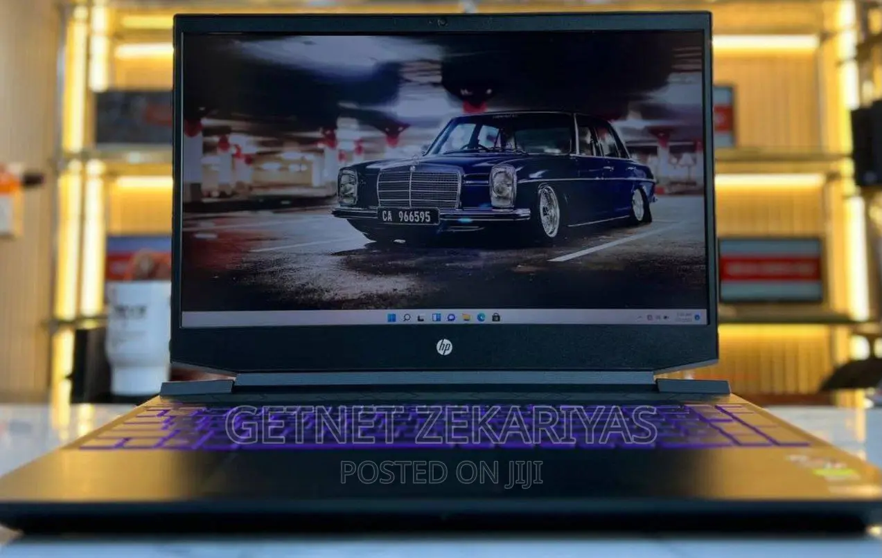 New Laptop HP Pavilion Power 15 8GB Intel Core I7 SSD 512GB