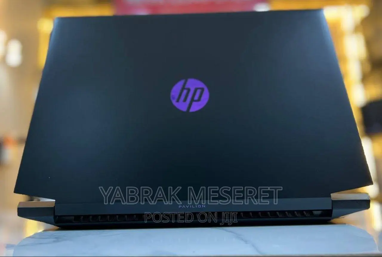 New Laptop HP Pavilion 15 8GB AMD Ryzen 5 SSD 512GB